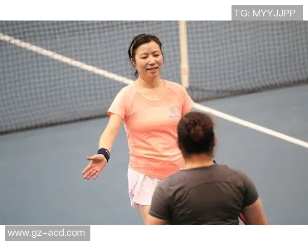 南京网球队进攻策略解析：如何在比赛中掌控主动权与节奏